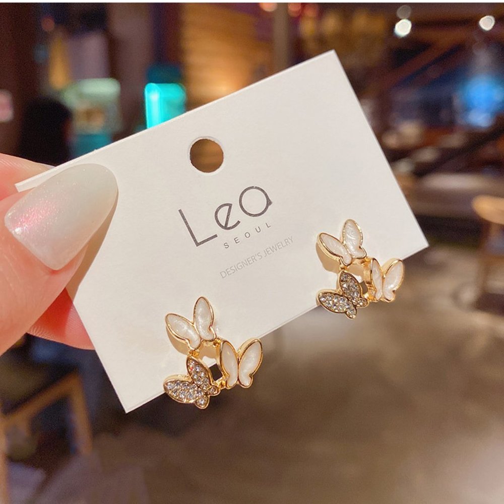 💙Butterfly Stud Earrings - Picture 9 of 12
